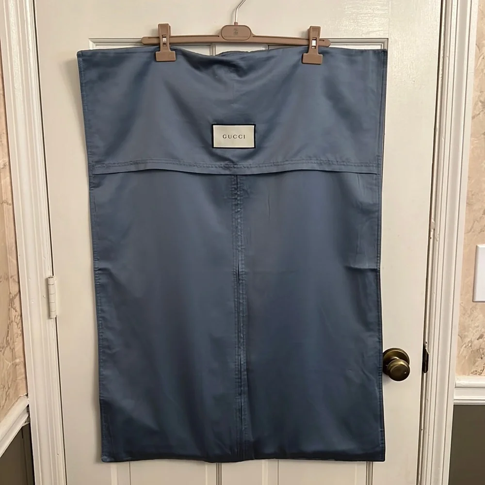 New Gucci Hanging Travel Cover